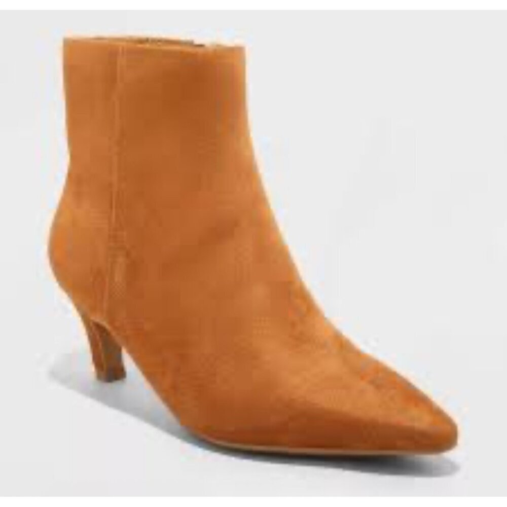 Universal Thread Women’s Taylor Kitten Heel Ankle Boots size 10 NWT